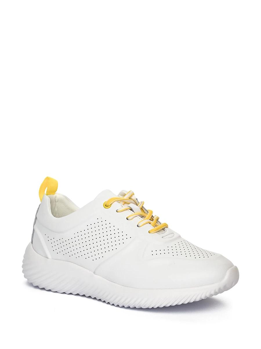 Белые кроссовки с желтыми акцентами
